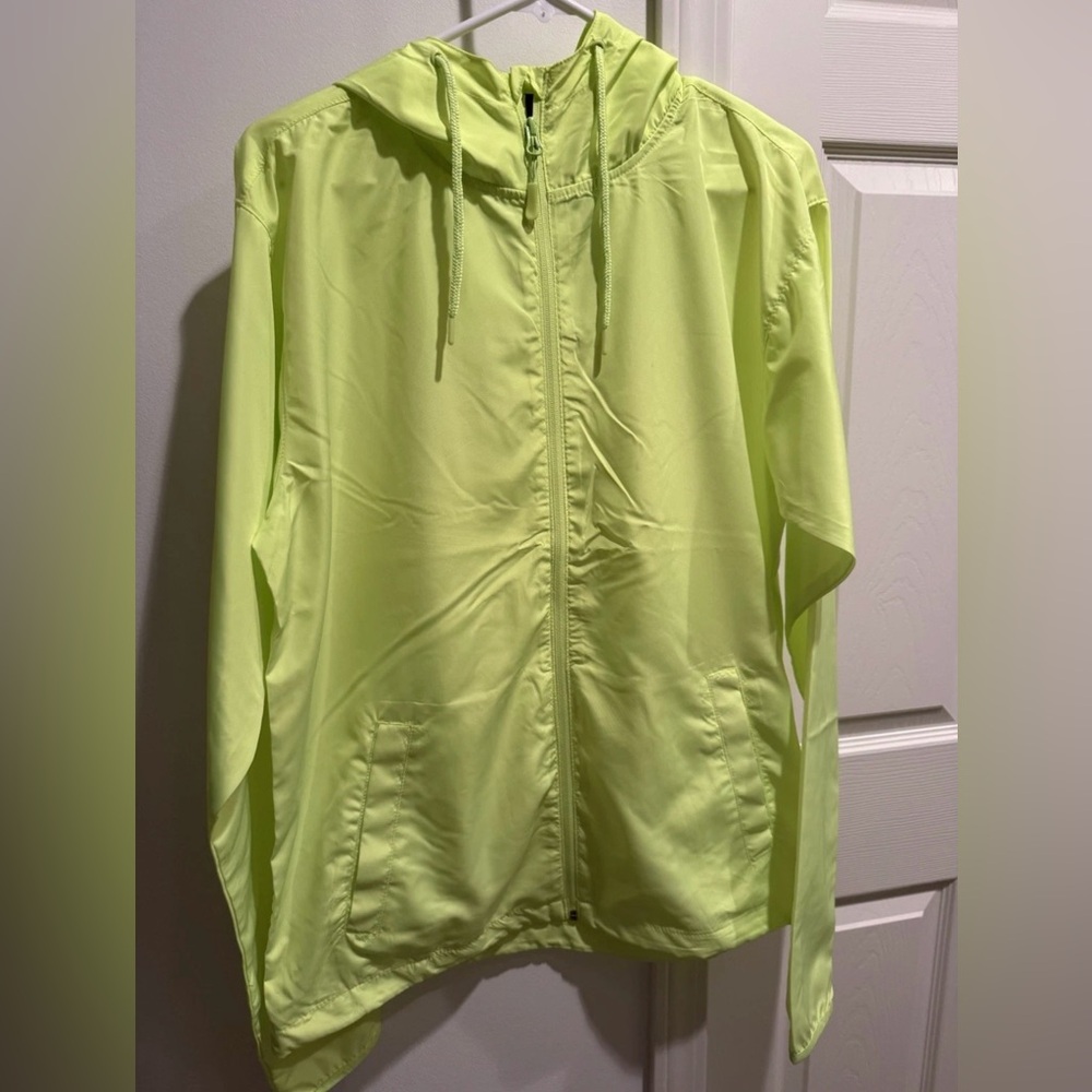 Burnside Safety Yellow Rain Resistant Wind Jacket. Size Medium NWT. Hooded